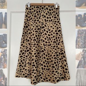 Leopard print skirt